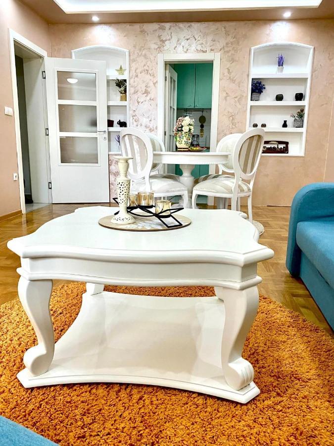 Apartman Diana Sremska Mitrovica Extérieur photo
