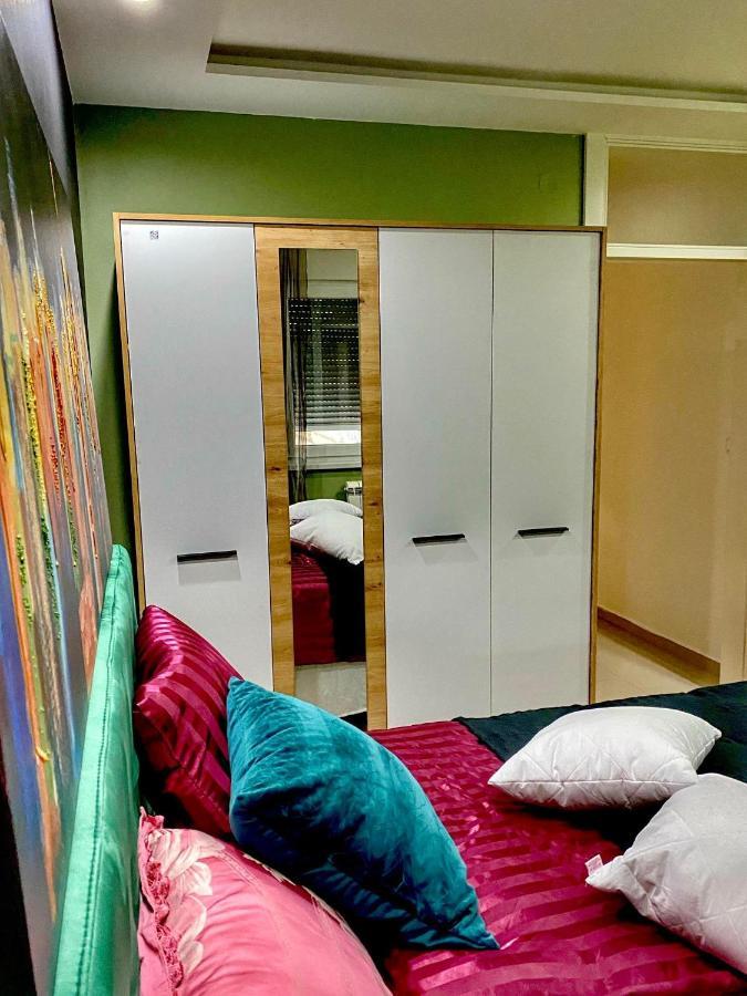 Apartman Diana Sremska Mitrovica Extérieur photo