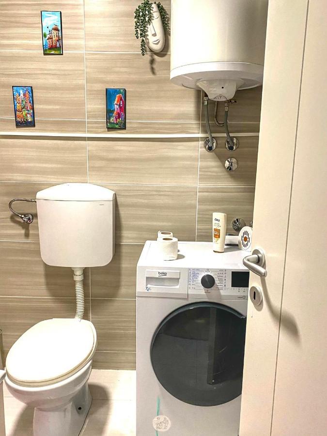 Apartman Diana Sremska Mitrovica Extérieur photo